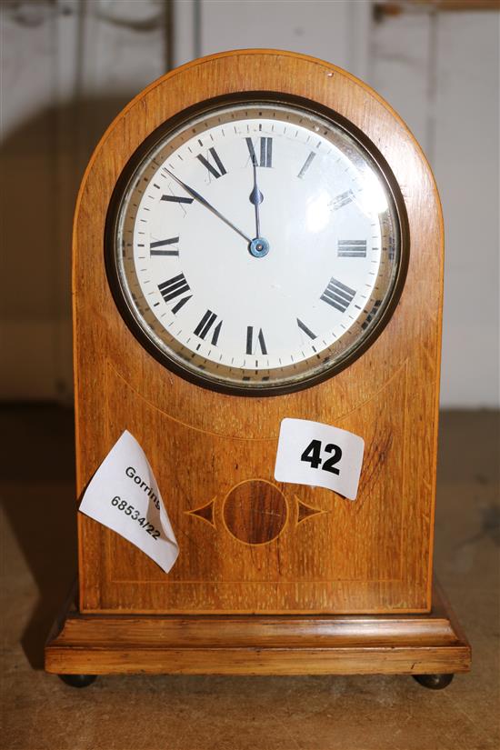 An Edwardian domed topped mantel timepiece